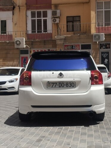 Toyota Corolla 2005, 370,000 km - 1.4 l - Bakı