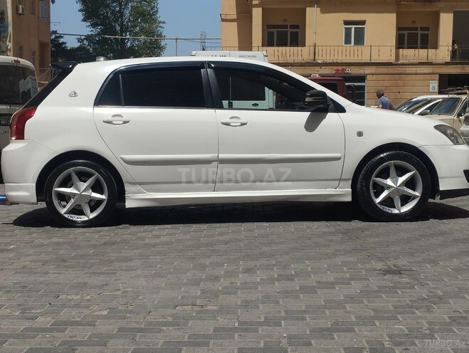 Toyota Corolla 2005, 370,000 km - 1.4 l - Bakı