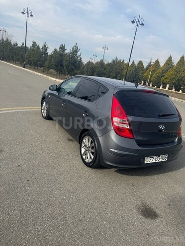 Hyundai i30 2009, 260,000 km - 1.4 л - Ağdaş