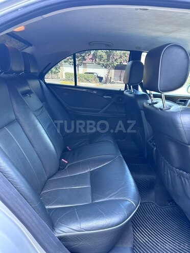 Mercedes E 240 2001, 399,216 km - 2.6 l - Beyləqan