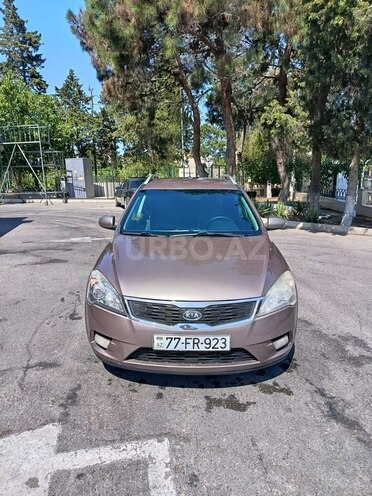 Kia  2010, 300,008 km - 1.6 l - Bakı