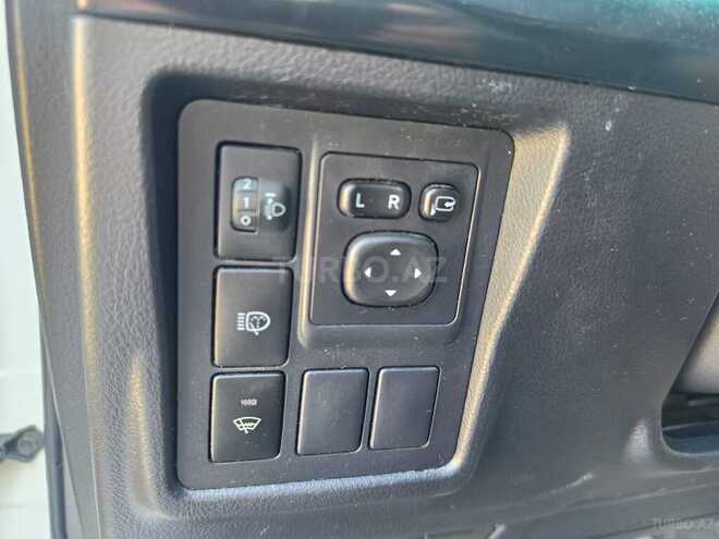 Toyota Land Cruiser Prado 2012, 177,000 km - 2.7 l - Bakı