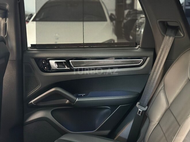 Porsche Cayenne 2018, 56,000 km - 3.0 l - Bakı