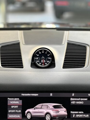 Porsche Cayenne 2018, 56,000 km - 3.0 l - Bakı