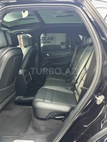 Porsche Cayenne 2018, 56,000 km - 3.0 l - Bakı