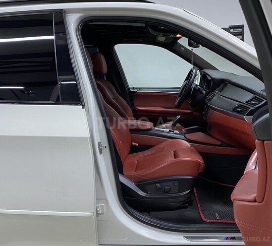 BMW X5 M 2011, 166,000 km - 4.4 l - Sumqayıt