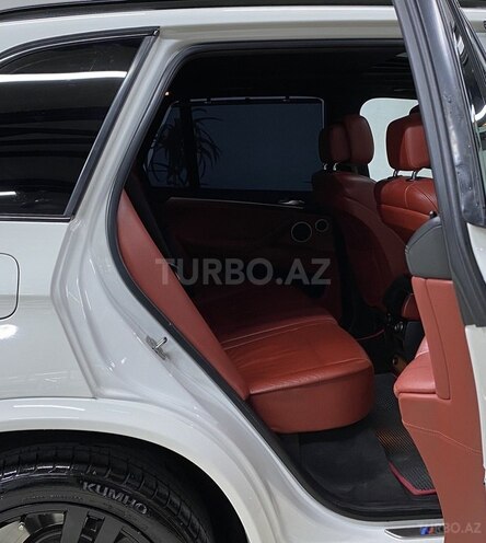 BMW X5 M 2011, 166,000 km - 4.4 l - Sumqayıt