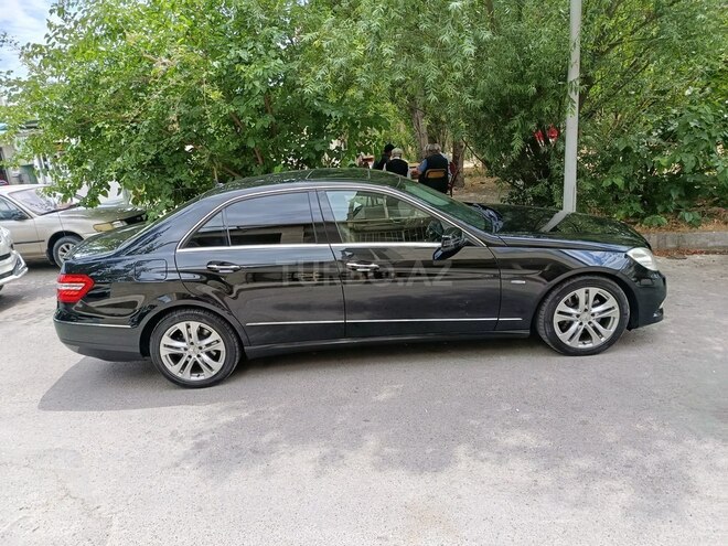 Mercedes E 350 2010, 330,000 km - 3.5 l - Bakı