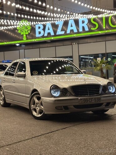 Mercedes E 220 2001, 400,000 km - 2.2 l - Şəki