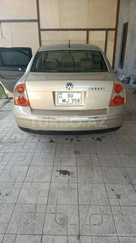 Volkswagen Passat 2001, 250,000 km - 1.8 l - Gəncə