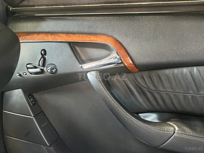 Mercedes  2004, 240,000 km - 5.4 l - Bakı
