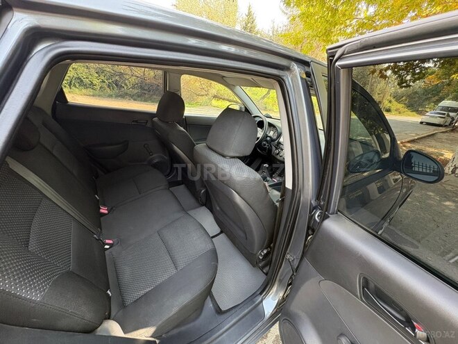 Hyundai i30 2009, 250,500 km - 1.4 л - Şirvan