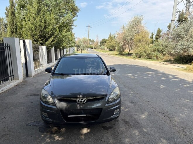 Hyundai i30 2009, 250,500 km - 1.4 л - Şirvan