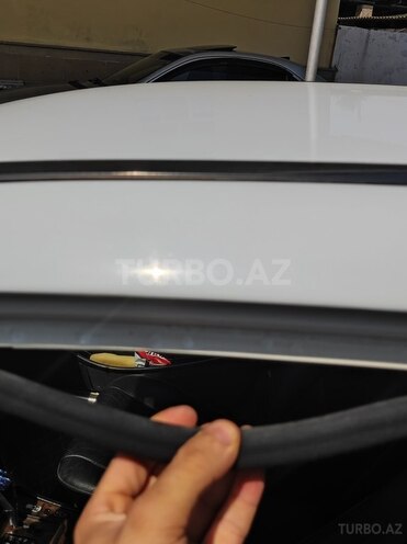 Mercedes C 240 2000, 367,734 km - 2.4 l - Salyan