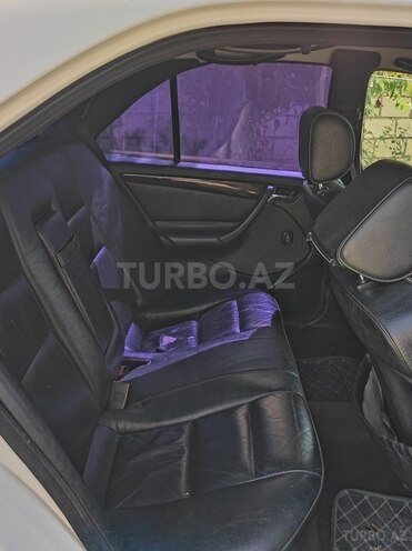 Mercedes C 240 2000, 367,734 km - 2.4 l - Salyan