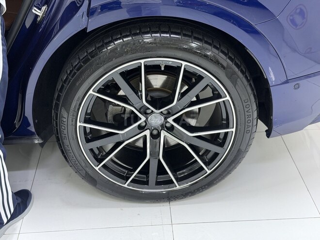 Audi Q8 2019, 83,000 km - 3.0 л - Bakı