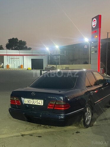 Mercedes E 280 4MATIC 1996, 422,000 km - 2.8 l - Beyləqan