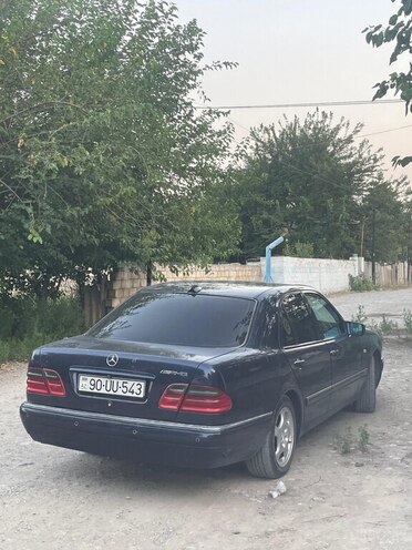 Mercedes E 280 4MATIC 1996, 422,000 km - 2.8 l - Beyləqan
