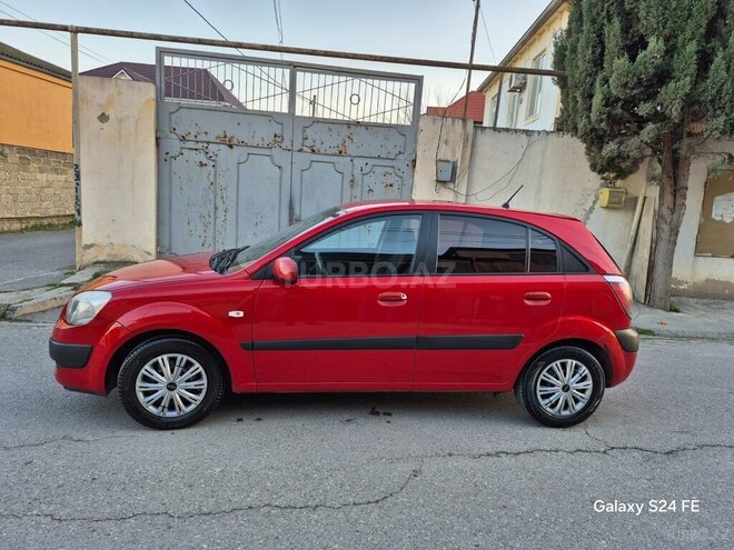 Kia Rio 2005, 280,000 km - 1.4 l - Bakı