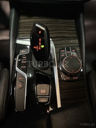 BMW 530e 2019, 100,000 km - 2.0 л - Bakı