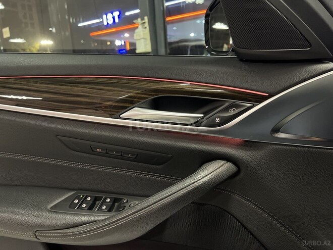 BMW 530e 2019, 100,000 km - 2.0 л - Bakı