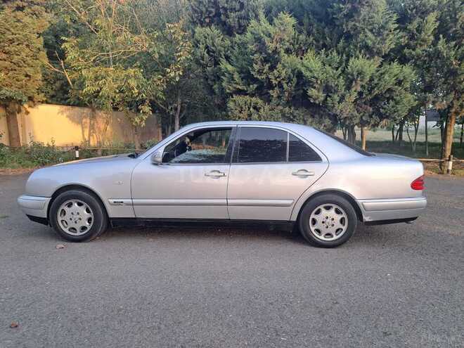 Mercedes E 200 1996, 350,000 km - 2.0 л - Masallı