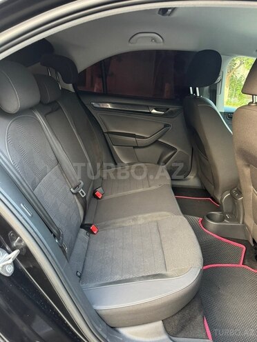 Volkswagen Polo 2021, 137,123 km - 1.6 л - Bakı