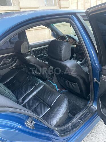 BMW 525 2001, 334,531 km - 2.5 l - Bakı
