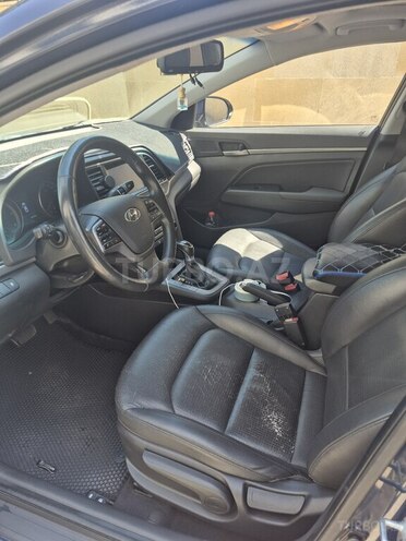 Hyundai Avante 2015, 167,000 km - 1.6 л - Bakı