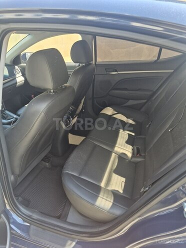 Hyundai Avante 2015, 167,000 km - 1.6 л - Bakı
