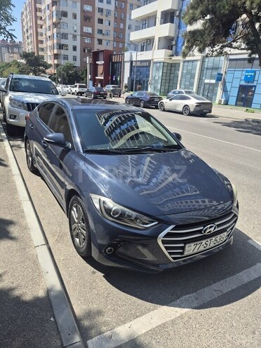 Hyundai Avante 2015, 167,000 km - 1.6 л - Bakı