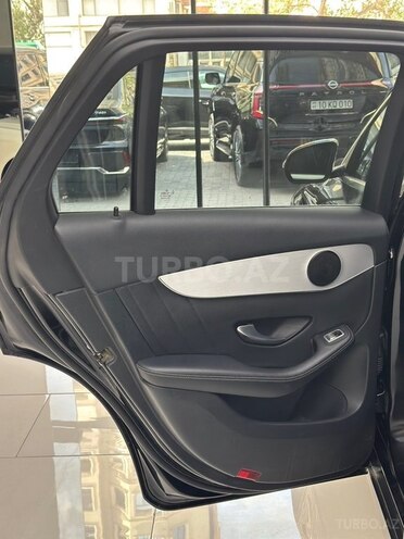 Mercedes GLC 250 4MATIC 2018, 82,836 km - 2.0 l - Bakı