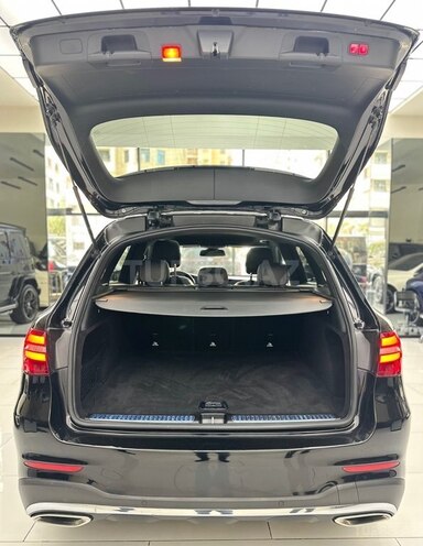 Mercedes GLC 250 4MATIC 2018, 82,836 km - 2.0 l - Bakı