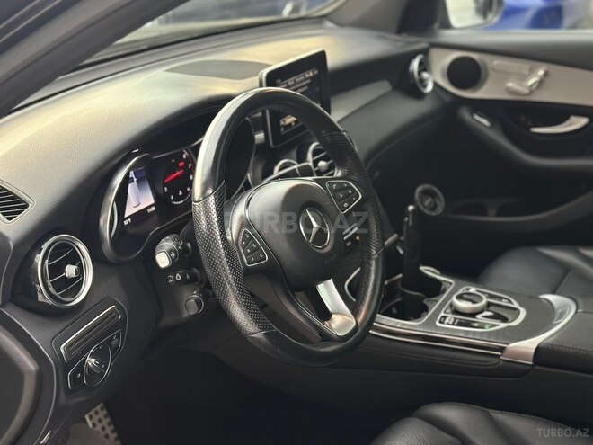 Mercedes GLC 250 4MATIC 2018, 82,836 km - 2.0 l - Bakı