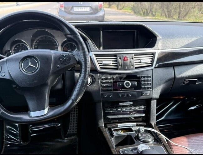 Mercedes E 300 2009, 424,000 km - 3.0 л - Bakı
