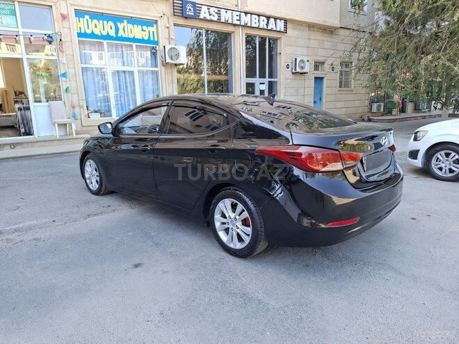 Hyundai Elantra 2015, 158,000 km - 1.8 л - Bakı