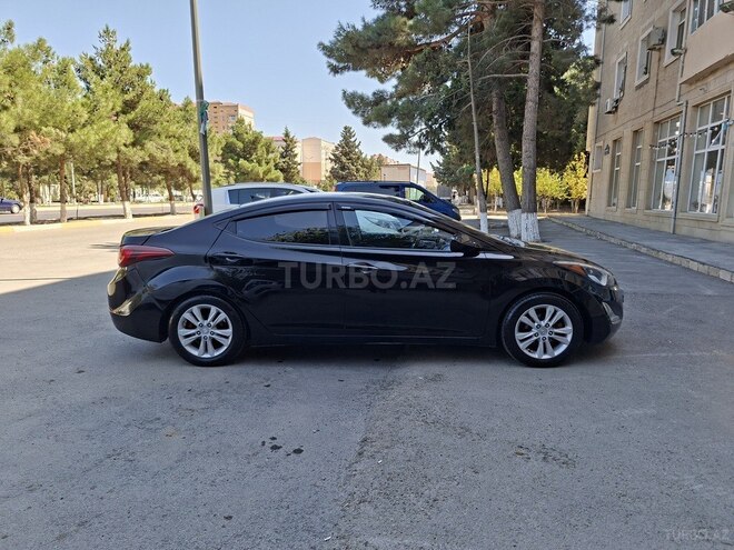 Hyundai Elantra 2015, 158,000 km - 1.8 л - Bakı