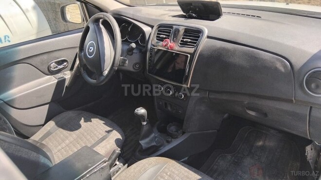 Renault Logan 2014, 196,852 km - 1.6 l - Bakı
