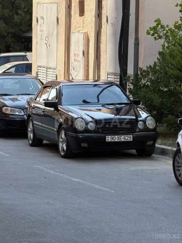 Mercedes E 240 1998, 208,000 km - 2.4 л - Bakı