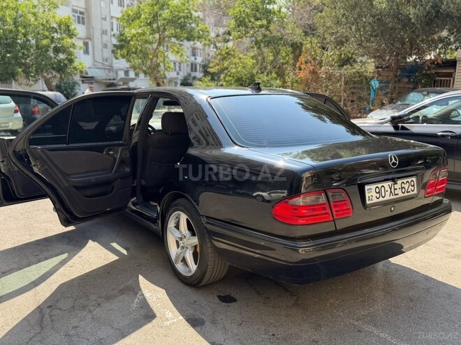 Mercedes E 240 1998, 208,000 km - 2.4 л - Bakı