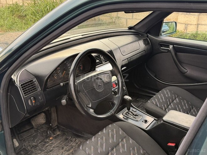 Mercedes C 200 1999, 280,000 km - 2.0 l - Xudat