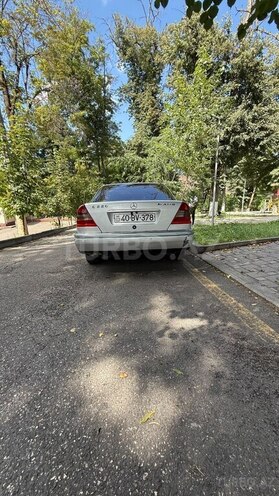 Mercedes C 220 1995, 450,000 km - 2.2 l - Quba