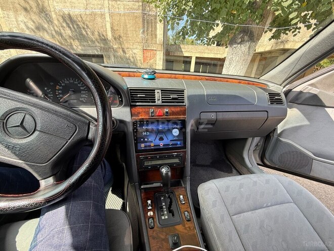 Mercedes C 220 1995, 450,000 km - 2.2 l - Quba