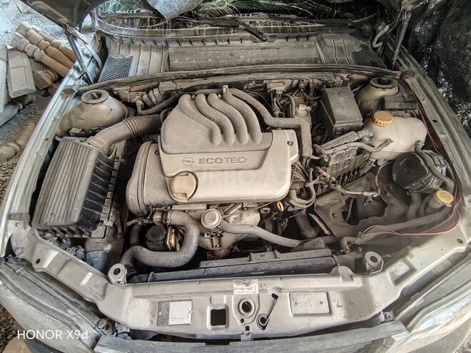 Opel Vectra 1996, 300,000 km - 1.6 л - Bakı