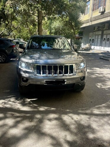 Jeep Grand Cherokee 2012, 404,000 km - 3.6 l - Bakı