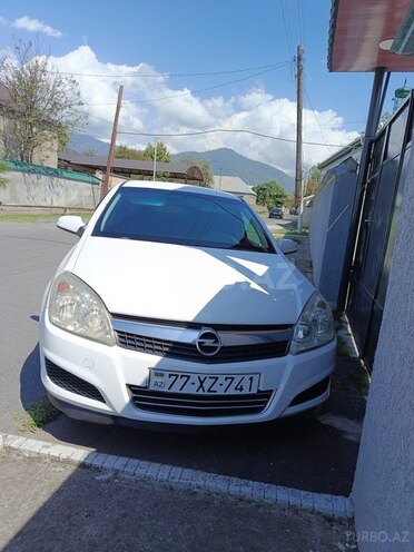 Opel Astra 2007, 330,000 km - 1.3 l - Balakən