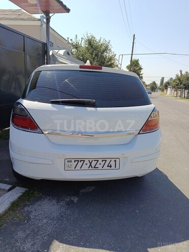 Opel Astra 2007, 330,000 km - 1.3 l - Balakən