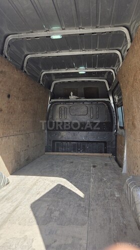 Ford Transit 2010, 565,657 km - 3.2 l - Quba
