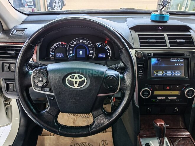 Toyota Camry 2014, 195,000 km - 2.5 л - Sumqayıt