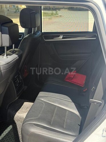Volkswagen Touareg 2013, 153,558 km - 3.6 л - Bakı
